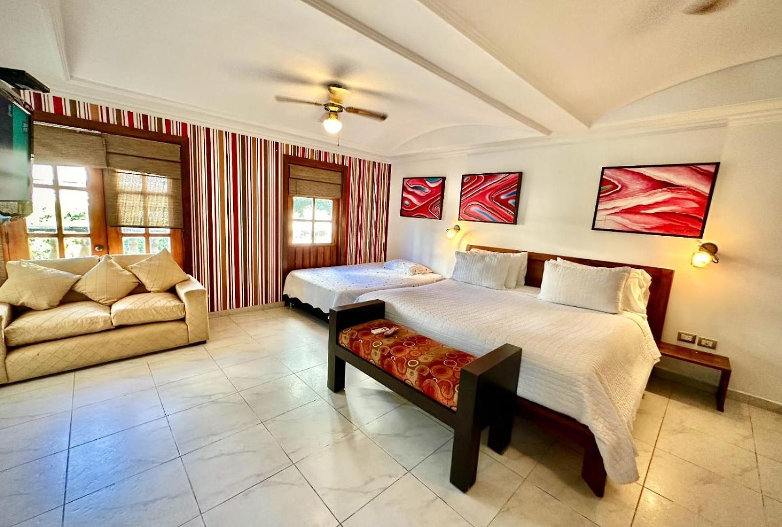 Boutique Real Bed and breakfast 4*
